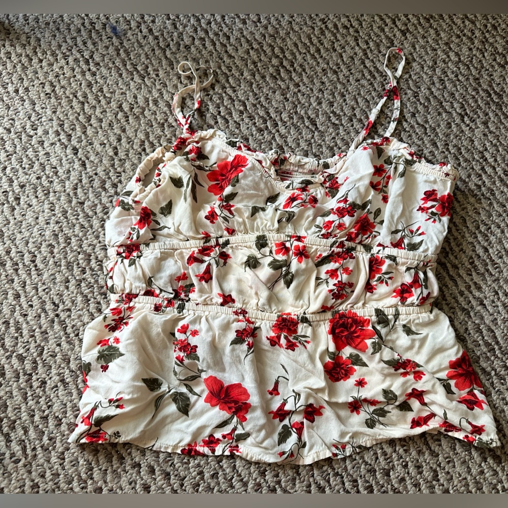 💥4/$10💥 Size Small Floral Cropped Tank